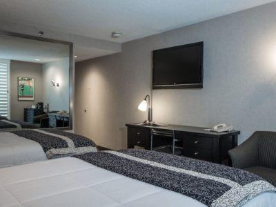 Ramada Plaza By Wyndham West Hollywood & Hotel 3*