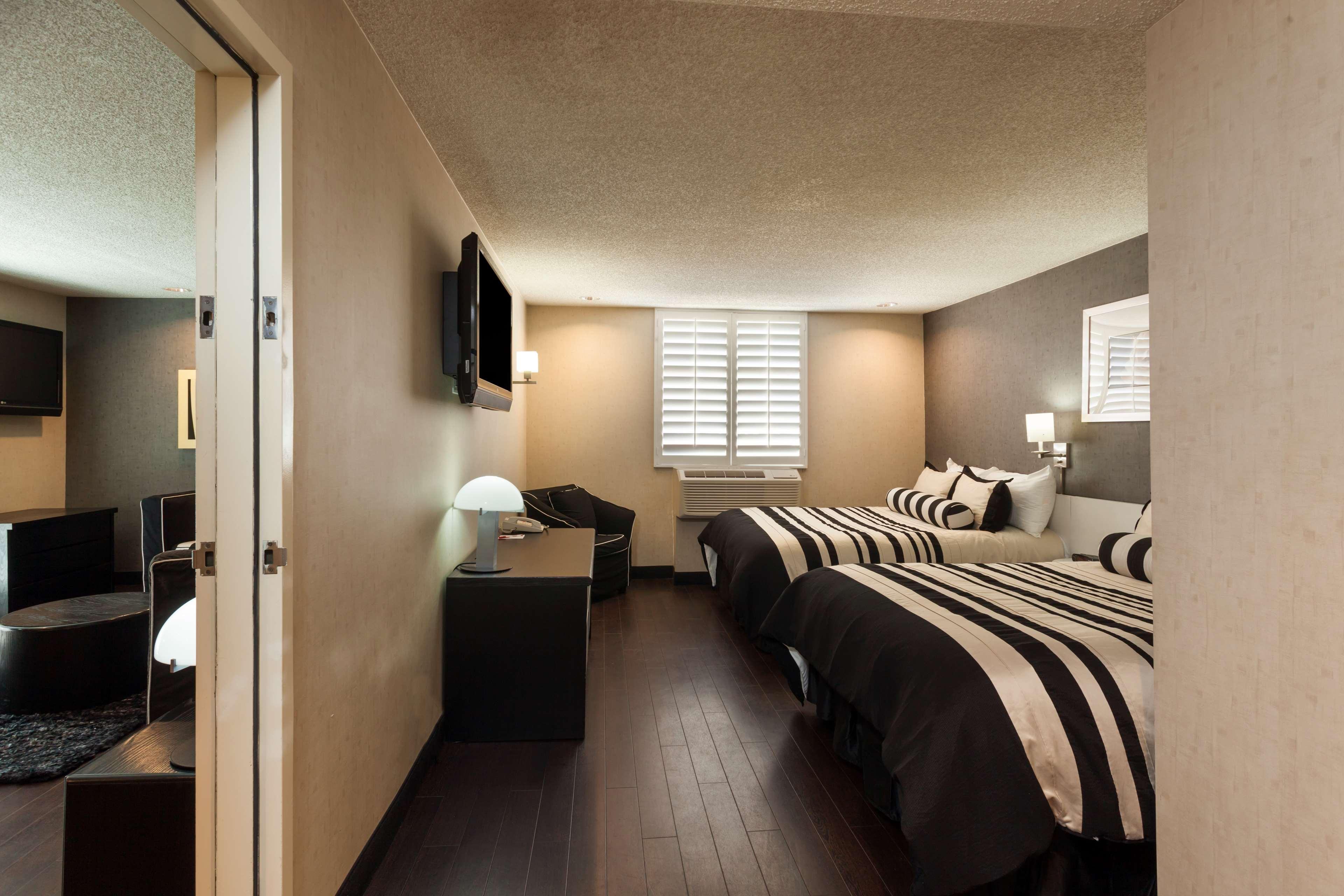 Hotel Ramada Plaza By Wyndham West Hollywood & Los Angeles