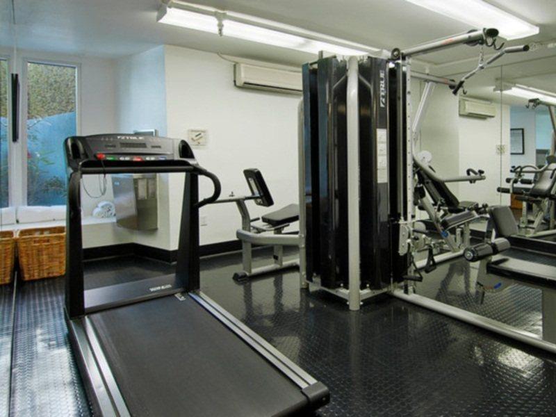 Ramada Plaza By Wyndham West Hollywood &