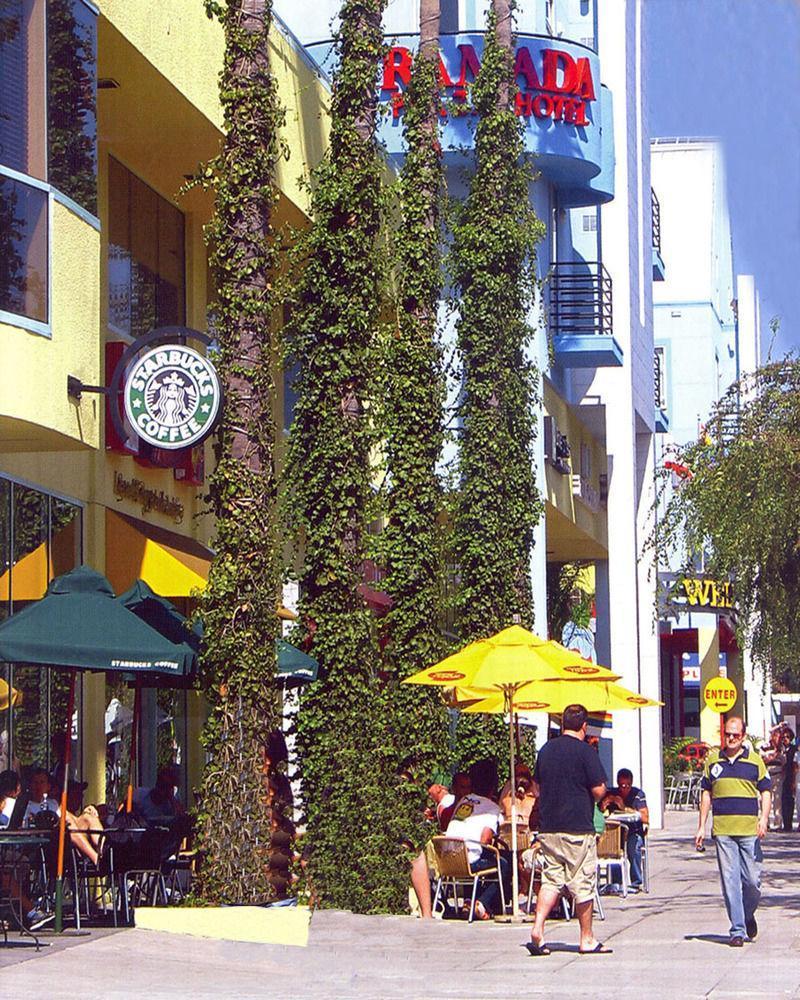 Hotel Ramada Plaza By Wyndham West Hollywood &